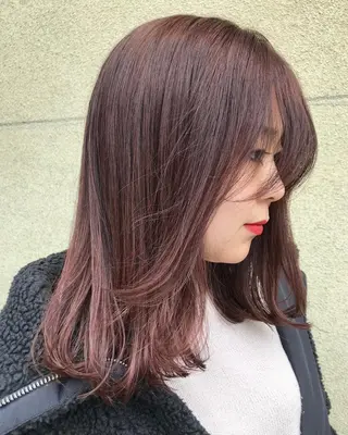 セミロング カラー パーマ ヘアアレンジ 🍋透け感カラー🍃 オリーブ🍐Kahoのヘアスタイル