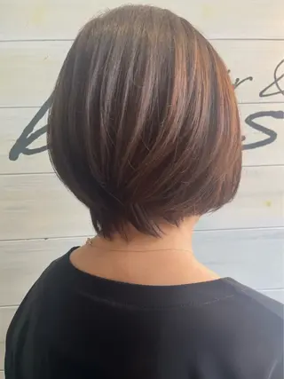 ショート ボブ美容師 募集SHOKIのヘアスタイル