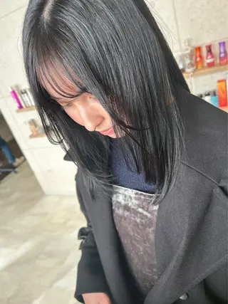 セミロング カラー ヘアアレンジ 金森 斗夢のヘアスタイル