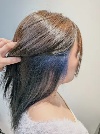カラー 八木琉河/ブリーチ/ ビビットカラー/艶髪のヘアスタイル