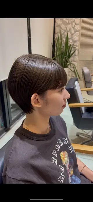 ショート カラー 山口 南のヘアスタイル