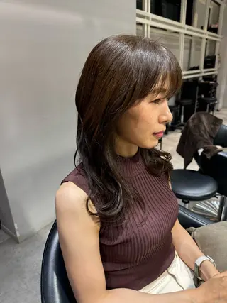 セミロング カラー 似合う髪型見つけます AYAKAのヘアスタイル