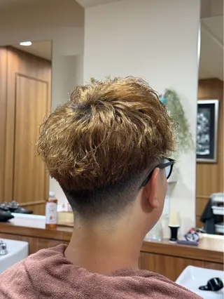 ショート パーマ 有田 光輝のヘアスタイル