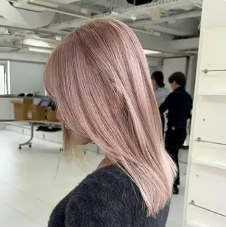 セミロング HCA studioのヘアスタイル