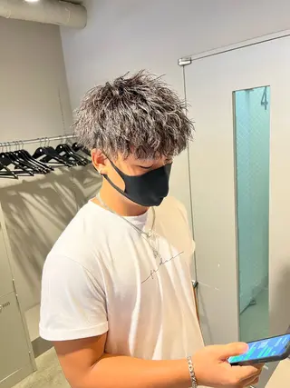 ミディアム パーマ メンズ メンズパーマ特化 TAIGAのヘアスタイル