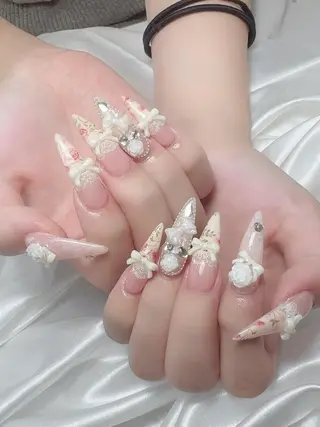 ネイル Hara Nail 【持ち込みOK】のネイルデザイン