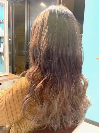 ロング 末石 智のヘアスタイル