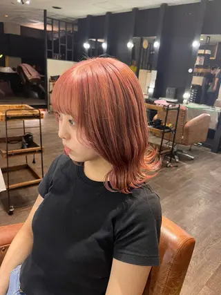 ミディアム カラー swan ユイカのヘアスタイル