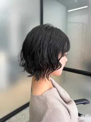 ショート パーマ ラフなパーマ 石川雄麻のヘアスタイル