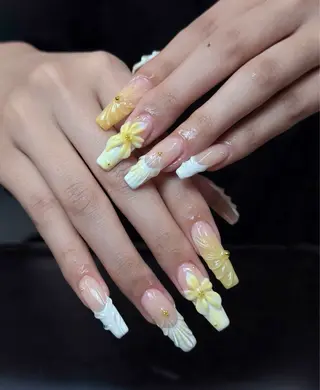 ネイル Iconic Nailのネイルデザイン