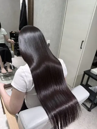 ロング 髪質改善/白髪ぼかし SHIONのヘアスタイル