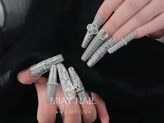 ネイル 💜MIYA NAIL鶴見店のネイルデザイン