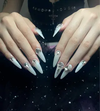 ネイル Huyn Nail Shinjyukuのネイルデザイン