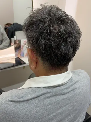 ショート パーマ メンズ特化韓国パーマ 曲がる縮毛植田俊樹のヘアスタイル