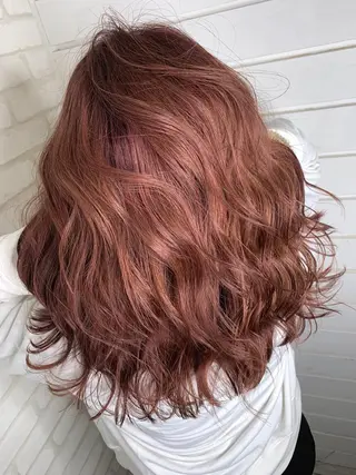 セミロング 穐田 司樹のヘアスタイル