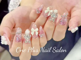 ネイル One Plus Nail Salonのネイルデザイン