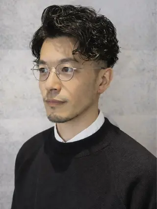 ミディアム CoReha 河内 尋登のヘアスタイル