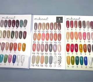 ネイル at. 平松一美のネイルデザイン