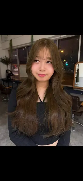 ロング siki yuikaのヘアスタイル