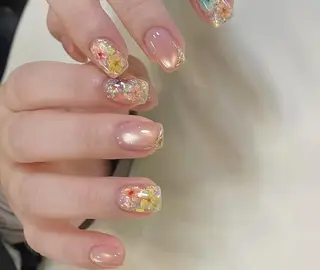 ネイル Pure&Rich Nailのネイルデザイン