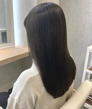 ロング カラー 中島 杏のヘアスタイル