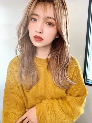 カラー レイヤーカット、 大人可愛い　中村美羅のヘアスタイル