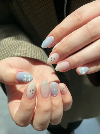 ネイル LEGIT nail AKARIのネイルデザイン