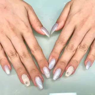 ネイル aya 🧸🌼 銀座/韓国ワンホンのネイルデザイン