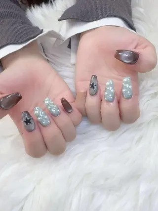 ネイル Squen Nail shinjukuのネイルデザイン