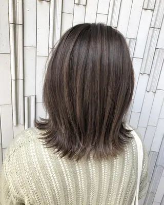 ミディアム カラー 🍊新宿南口🍊 ERINAのヘアスタイル