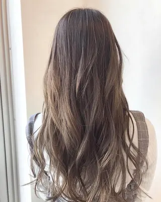 ロング カラー TOWA 野村　コウダイのヘアスタイル