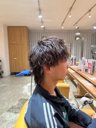 ショート パーマ メンズ 田中 汰知のヘアスタイル