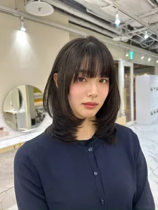ミディアム hiyori🎀 トレンドレイヤーのヘアスタイル
