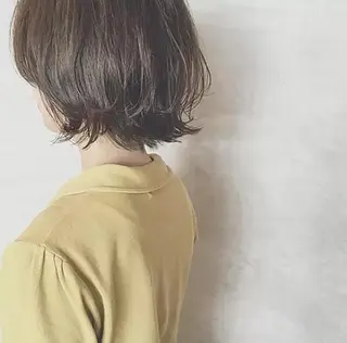 ショート カラー salon azureのヘアスタイル