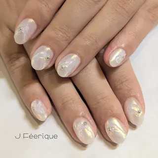 ネイル Eri 歴8年 / 南森町ネイル💅のネイルデザイン