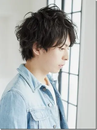 ミディアム パーマ メンズ 佐伯蓮 🫧学割メニューありのヘアスタイル
