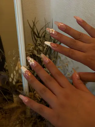 ネイル with hues AYAのネイルデザイン