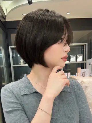 ショート カラー 🌟透明感カラー× 小顔カット いっせいのヘアスタイル
