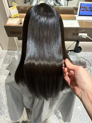 ロング カラーブリーチ特化 石原勇希のヘアスタイル