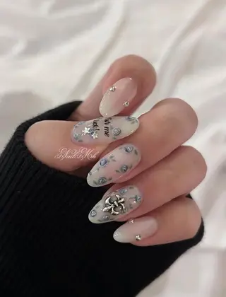 ネイル 本田 アユミのネイルデザイン