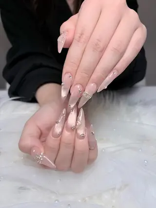 ネイル Huyn Nail Shinjyukuのネイルデザイン