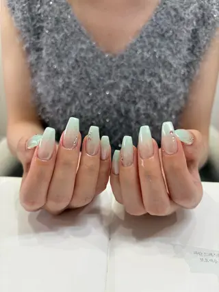 ネイル ネイルズシャトン🪡 ネイリスト齊藤のネイルデザイン
