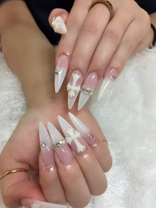 ネイル 佐藤 依娜のネイルデザイン