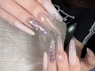 ネイル Queenie 🦋のネイルデザイン