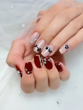 ネイル AneMone Lisaのネイルデザイン