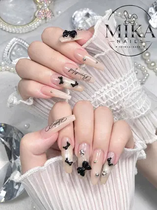 ネイル 🦊Genie🦊 Mika Nailsのネイルデザイン
