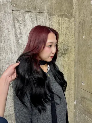 カラー 河野 朱里のヘアスタイル