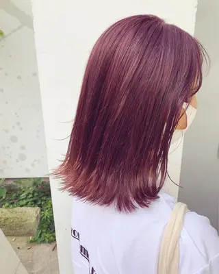 ミディアム カラー ハイトーンボブ 前田 表参道　グレージュのヘアスタイル