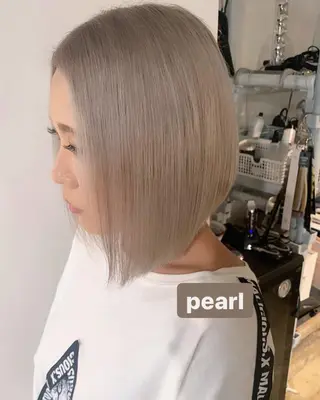 ミディアム カラー ✨艶ブリーチカラー ✨四ノ宮裕己のヘアスタイル