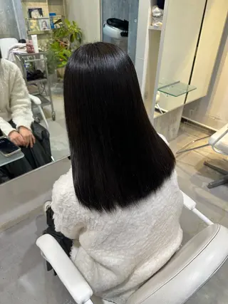 ロング カラー SAKAMOTO YUMEのヘアスタイル